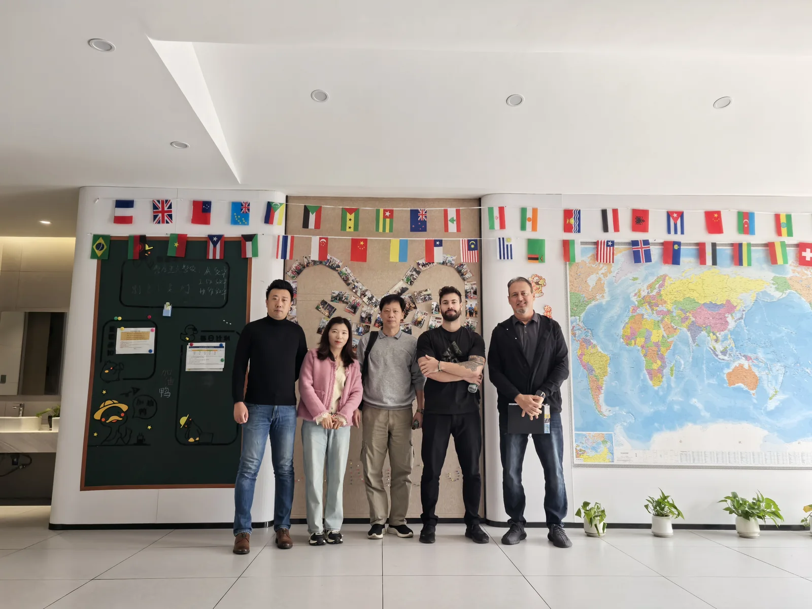 Visiting delegation at the Jitian Intelligent head office in Xuzhou